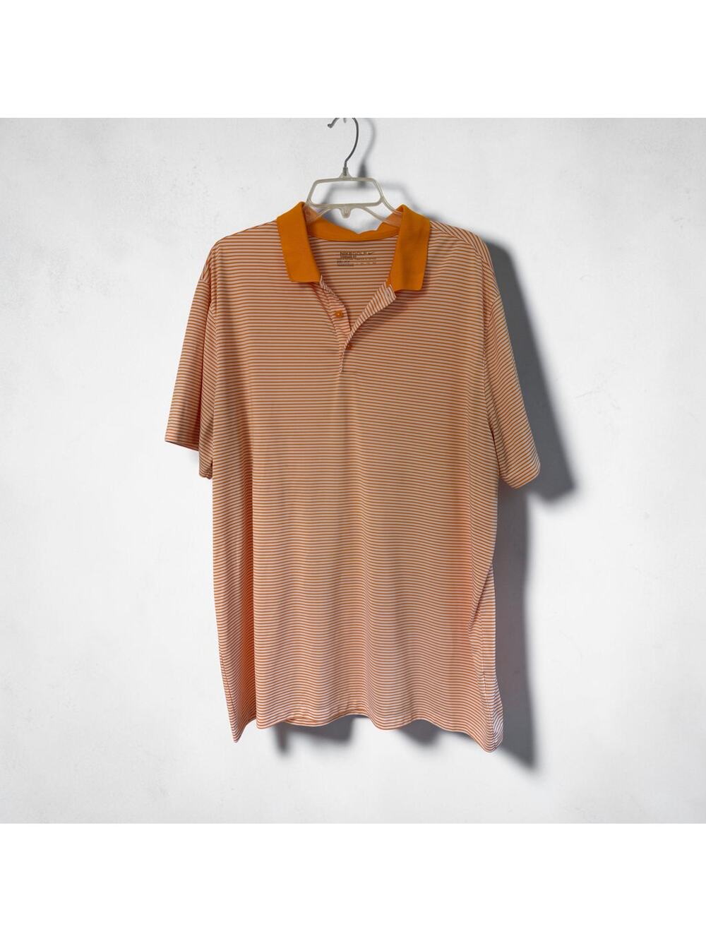 Nike Golf  Standard Fit Dry Fit Men's Short Sleeved Shirt - Size XXL